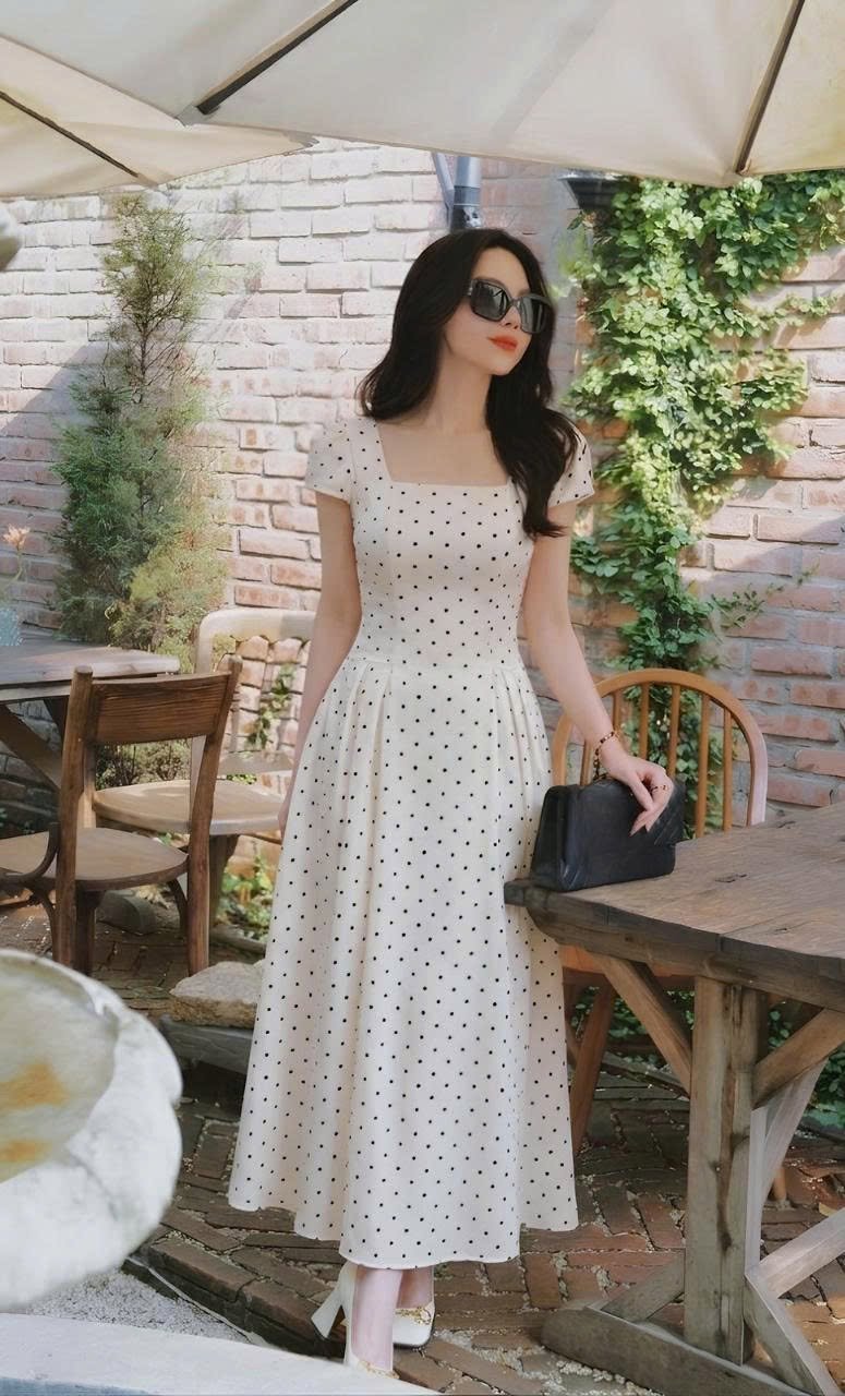 749301228_122117791809340147_3054256757716005429_n VÁY LIỀN THÂN HỌA TIẾT CHẤM BI