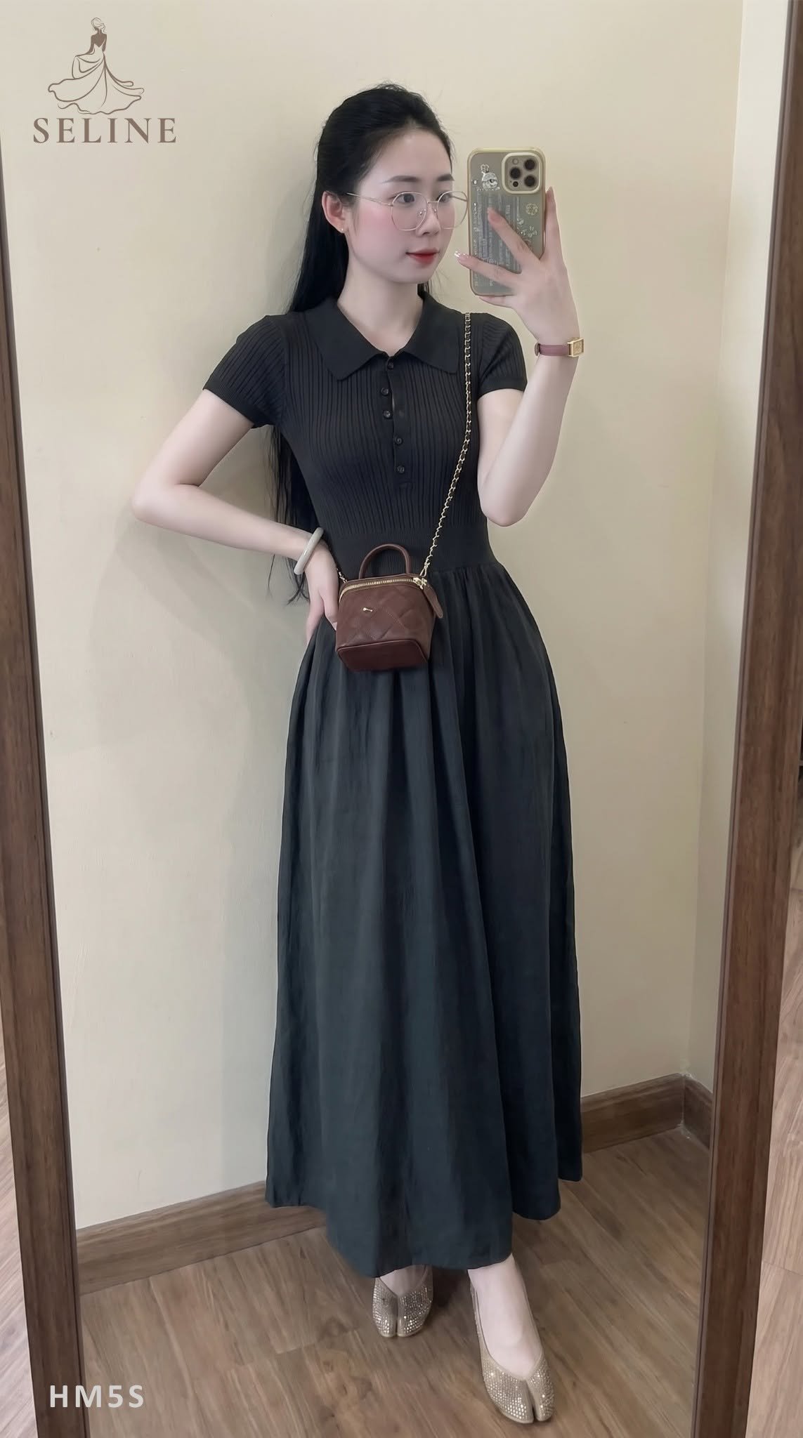 800115051_122126825667385677_172802644318562774_n Váy len dệt cổ polo